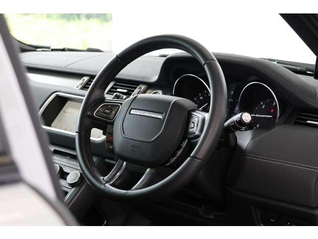 ランドローバー レンジローバーイヴォーク ランドマーク エディション ２．０Ｌ Ｄ１８０ ディーゼルターボ ４ＷＤ H30年 (近畿) 99