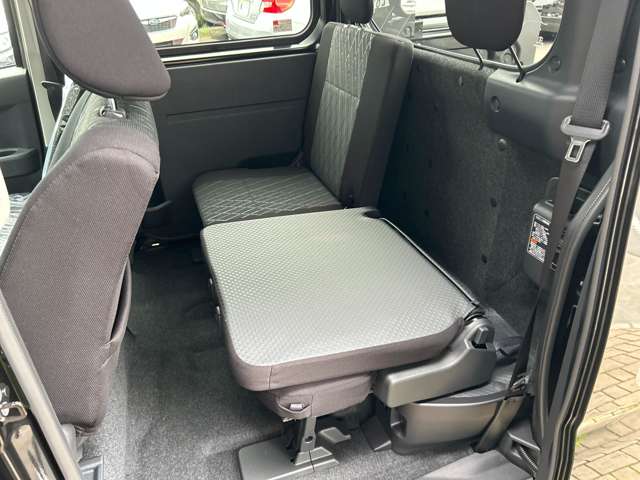 ダイハツ アトレーデッキバン ６６０ ４ＷＤ R8年 (関東) 99