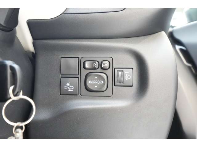 トヨタ Ｃ＋ＰＯＤ Ｇ R4年 (関東) 99
