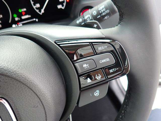 ホンダ ヴェゼル １．５ Ｅ：ＨＥＶ Ｚ R8年 (関東) 99