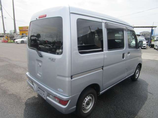 ダイハツ ハイゼットカーゴ ６６０ デラックス ＳＡＩＩＩ ハイルーフ ４ＷＤ H30年 (関東) 99