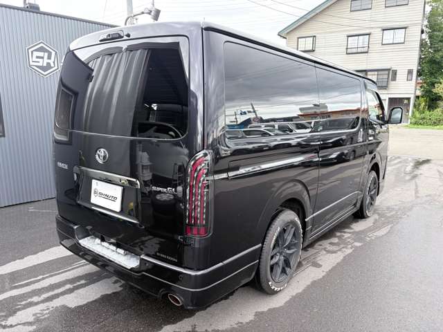 トヨタ ハイエースバン ２．８ スーパーＧＬ ダークプライムＩＩ ロングボディ ディーゼルターボ ４ＷＤ R6年 (甲信越・北陸) 99
