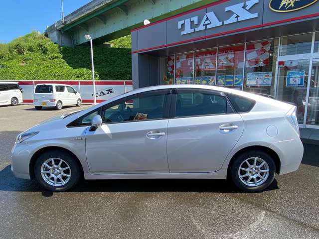 トヨタ プリウス １．８ Ｓ H26年 (東北) 99
