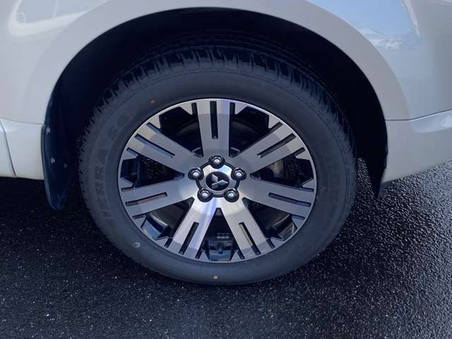 三菱 デリカ　Ｄ：５ ２．２ Ｄ パワーパッケージ ディーゼルターボ ４ＷＤ H28年 (東北) 99