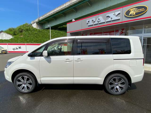 三菱 デリカ　Ｄ：５ ２．２ Ｄ パワーパッケージ ディーゼルターボ ４ＷＤ H28年 (東北) 99