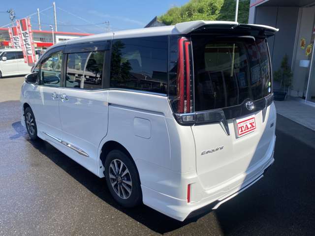 トヨタ エスクァイア　ハイブリッド １．８ ハイブリッド ＧＩ R2年 (東北) 99