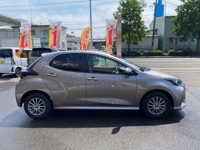 トヨタ ヤリス １．０ Ｘ R2年 (東北) 99