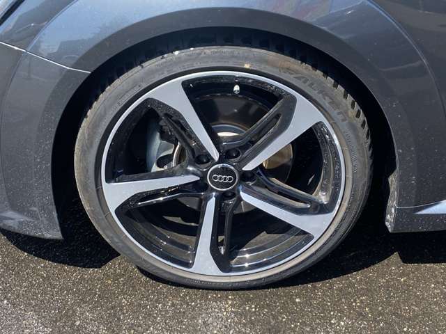 アウディ ＴＴ クーペ ４０ ＴＦＳＩ Ｓラインパッケージ R5年 (東北) 99