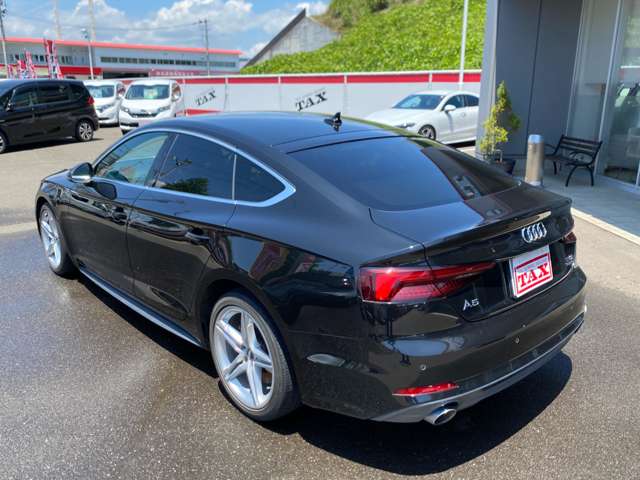 アウディ Ａ５　スポーツバック ４５ ＴＦＳＩ クワトロ スポーツ Ｓラインパッケージ ４ＷＤ R1年 (東北) 99