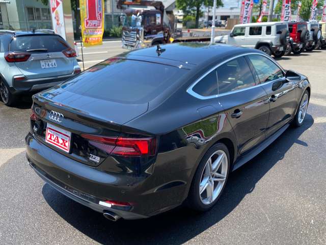 アウディ Ａ５　スポーツバック ４５ ＴＦＳＩ クワトロ スポーツ Ｓラインパッケージ ４ＷＤ R1年 (東北) 99