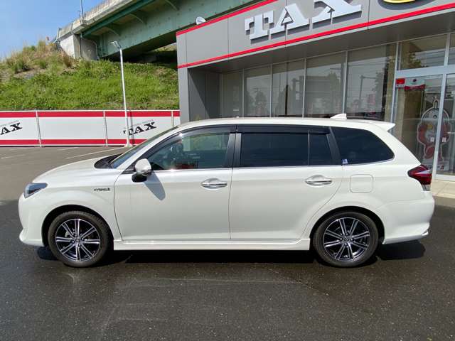 トヨタ カローラフィールダー　ハイブリッド １．５ ハイブリッド Ｇ Ｗ×Ｂ H27年 (東北) 99