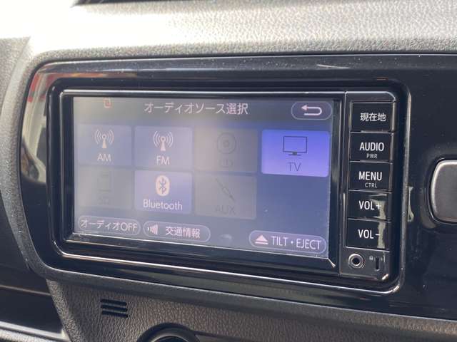 トヨタ ヴィッツ　ハイブリッド １．５ ハイブリッド Ｆ H29年 (東北) 99