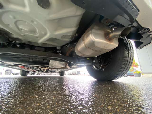 トヨタ アクア １．５ Ｘ R4年 (東北) 99