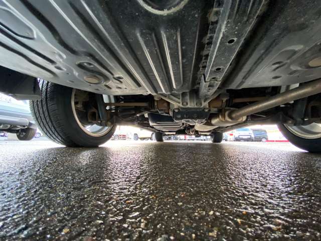 トヨタ エスティマ　ハイブリッド ２．４ Ｘ ４ＷＤ H26年 (東北) 99