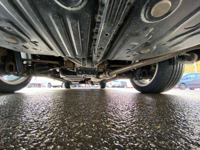 トヨタ エスティマ　ハイブリッド ２．４ Ｘ ４ＷＤ H26年 (東北) 99