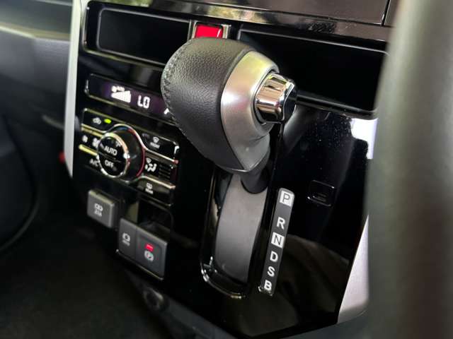 トヨタ ルーミー １．０ カスタム Ｇ R5年 (東北) 99