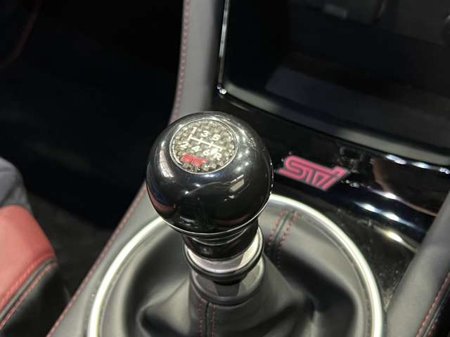 スバル ＷＲＸ　ＳＴＩ ＳＴＩ ２．０ ４ＷＤ H26年 (関東) 99