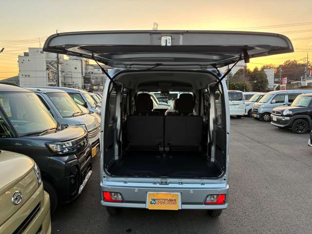 ダイハツ ハイゼットカーゴ ６６０ デラックス R8年 (関東) 99