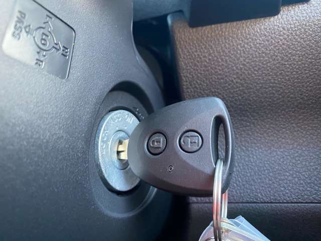 ダイハツ ハイゼットカーゴ ６６０ デラックス R8年 (関東) 99