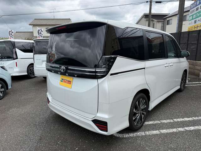 トヨタ ヴォクシー ２．０ Ｓ－Ｚ R7年 (関東) 99