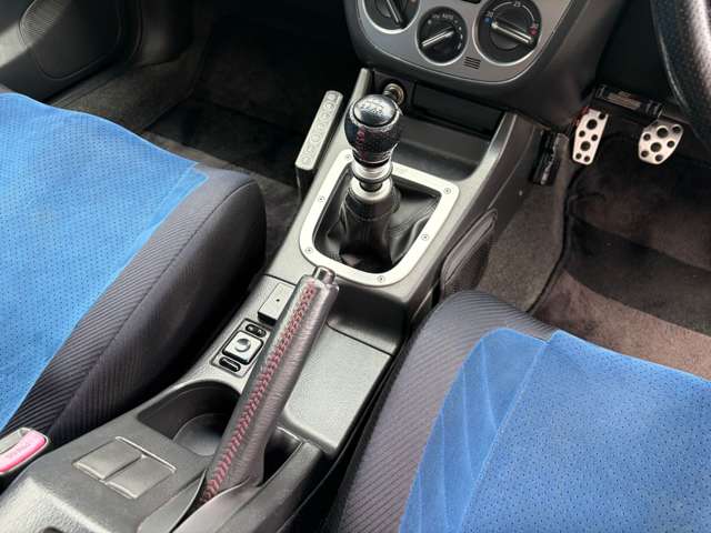 スバル インプレッサ ２．０ ＷＲＸ リミテッド ４ＷＤ H14年 (関東) 99