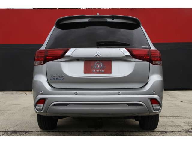 三菱 アウトランダーＰＨＥＶ ２．４ Ｇ プラスパッケージ ４ＷＤ R3年 (関東) 99