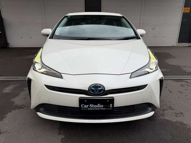トヨタ プリウス １．８ Ｓ R1年 (近畿) 99
