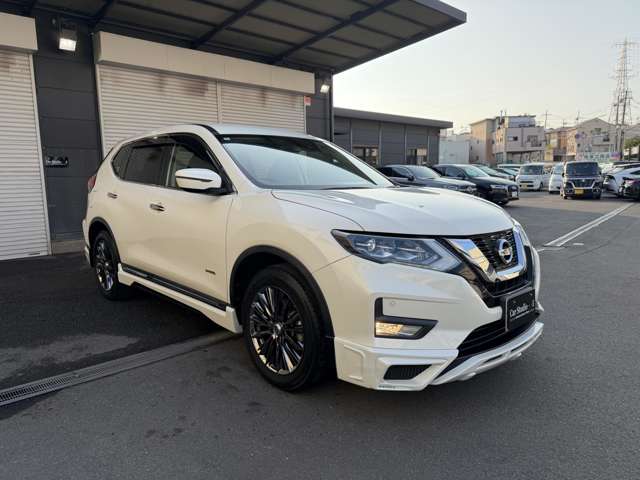 日産 エクストレイル　ハイブリッド ２．０ ２０Ｘ ハイブリッド H30年 (近畿) 99