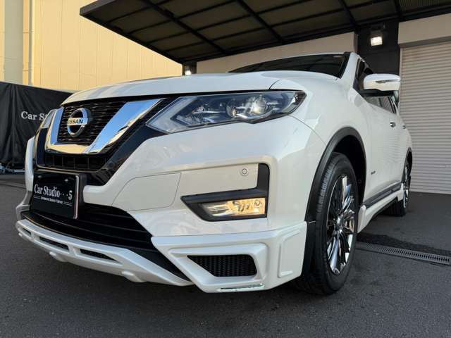 日産 エクストレイル　ハイブリッド ２．０ ２０Ｘ ハイブリッド H30年 (近畿) 99