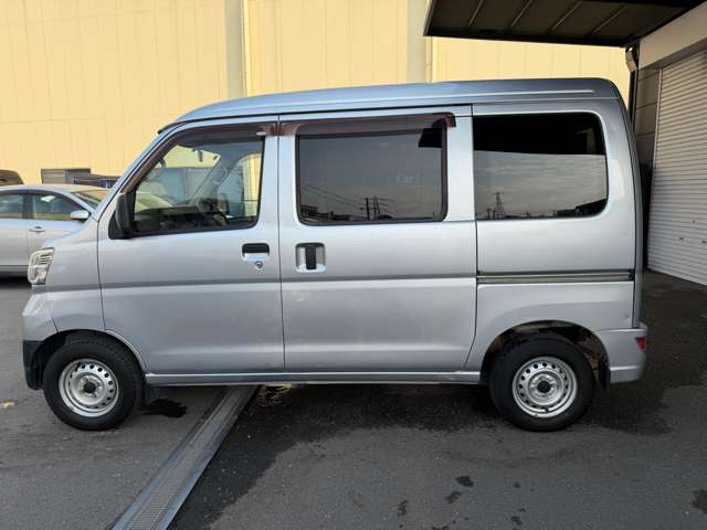 ダイハツ ハイゼットカーゴ ６６０ デラックス ハイルーフ H30年 (近畿) 99