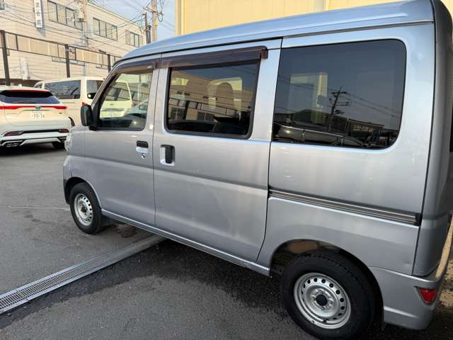 ダイハツ ハイゼットカーゴ ６６０ デラックス ハイルーフ H30年 (近畿) 99