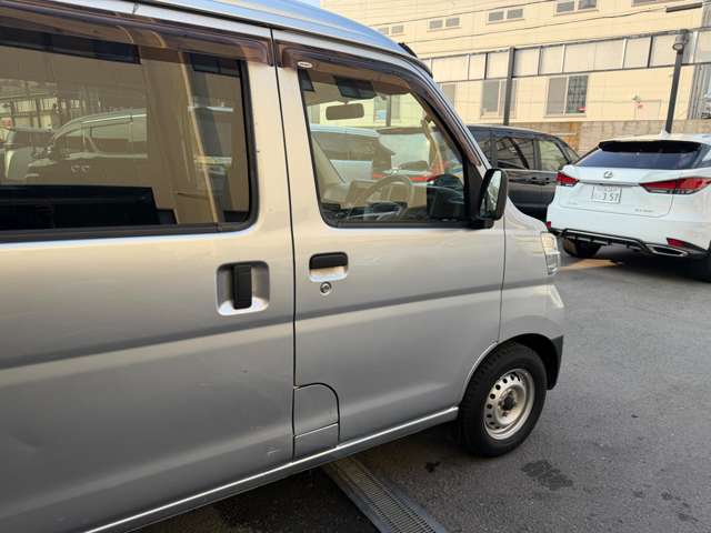 ダイハツ ハイゼットカーゴ ６６０ デラックス ハイルーフ H30年 (近畿) 99