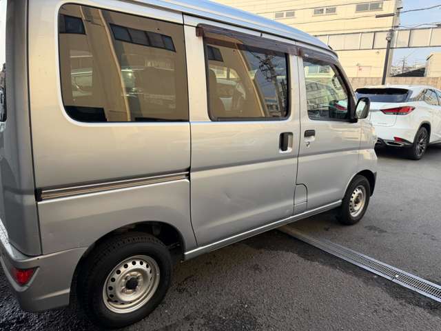 ダイハツ ハイゼットカーゴ ６６０ デラックス ハイルーフ H30年 (近畿) 99