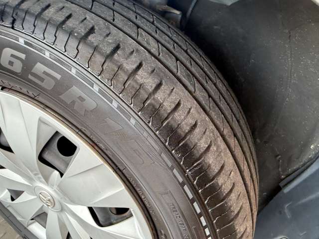 トヨタ ノア ２．０ Ｘ Ｖパッケージ H27年 (近畿) 99