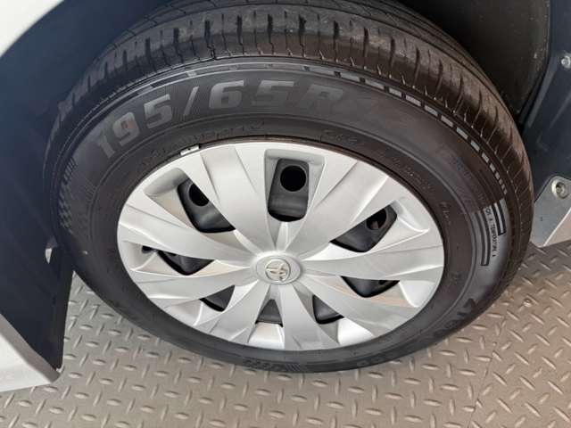 トヨタ ノア ２．０ Ｘ Ｖパッケージ H27年 (近畿) 99
