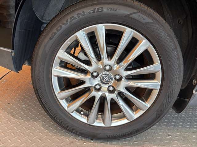 トヨタ ハリアー ２．０ プレミアム H29年 (近畿) 99