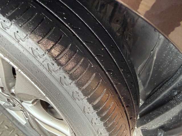 トヨタ シエンタ １．５ Ｇ クエロ R1年 (近畿) 99