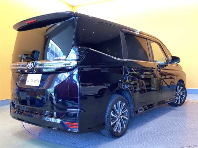 トヨタ ヴォクシー ２．０ Ｓ－Ｚ R6年 (近畿) 99
