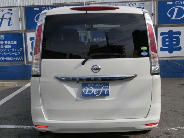 日産 セレナ ２．０ ２０Ｘ H23年 (近畿) 99