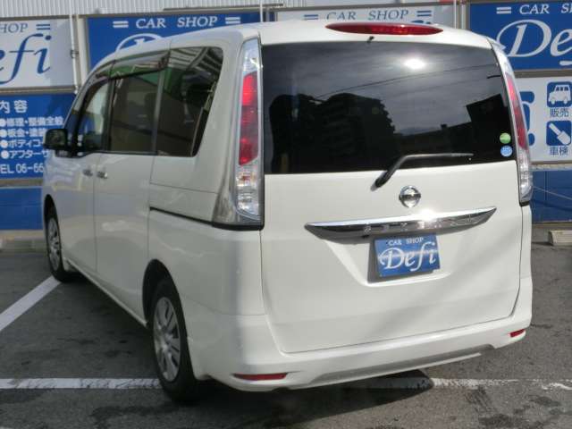 日産 セレナ ２．０ ２０Ｘ H23年 (近畿) 99