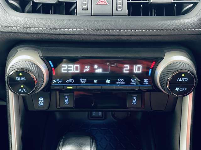 トヨタ ＲＡＶ４ ２．０ Ｇ ４ＷＤ R2年 (近畿) 99