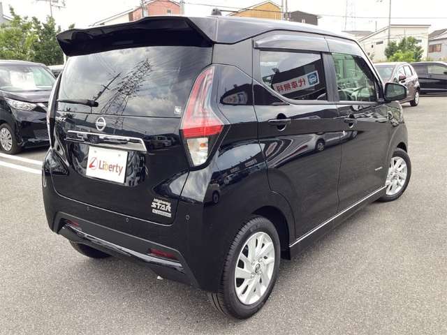 日産 デイズ ６６０ ハイウェイスターＸ R4年 (近畿) 99