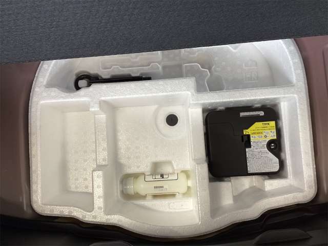 トヨタ ヤリス １．０ Ｇ R5年 (近畿) 99