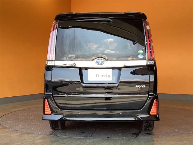 トヨタ ノア ２．０ ＳＩ ＷＸＢＩＩ R1年 (近畿) 99