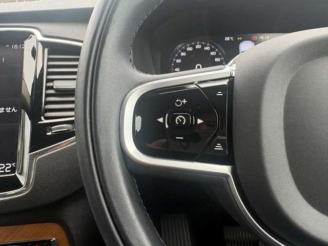 ボルボ ＸＣ９０ Ｂ５ ＡＷＤ モメンタム ４ＷＤ R4年 (近畿) 99