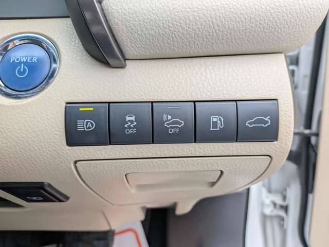 トヨタ カムリ ２．５ Ｇ レザーパッケージ H29年 () 99