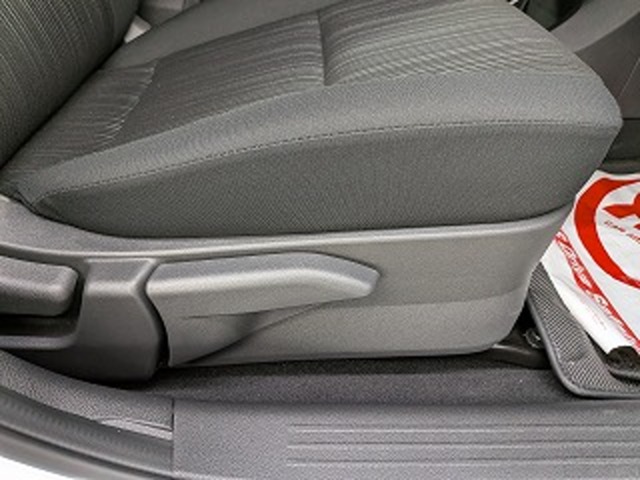 日産 ノート １．２ Ｘ ＦＯＵＲ ４ＷＤ R7年 (東北) 99