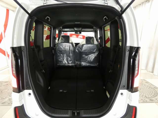 ホンダ Ｎ　ＢＯＸ カスタム ６６０ コーディネートスタイル モノトーン ４ＷＤ R8年 (東北) 99