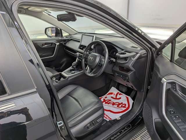 トヨタ ＲＡＶ４ ２．５ ハイブリッド Ｇ Ｅ－ＦＯＵＲ ４ＷＤ R3年 (東北) 99
