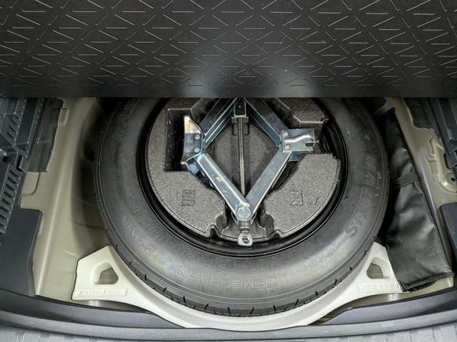 トヨタ ＲＡＶ４ ２．５ ハイブリッド Ｇ Ｅ－ＦＯＵＲ ４ＷＤ R3年 (東北) 99